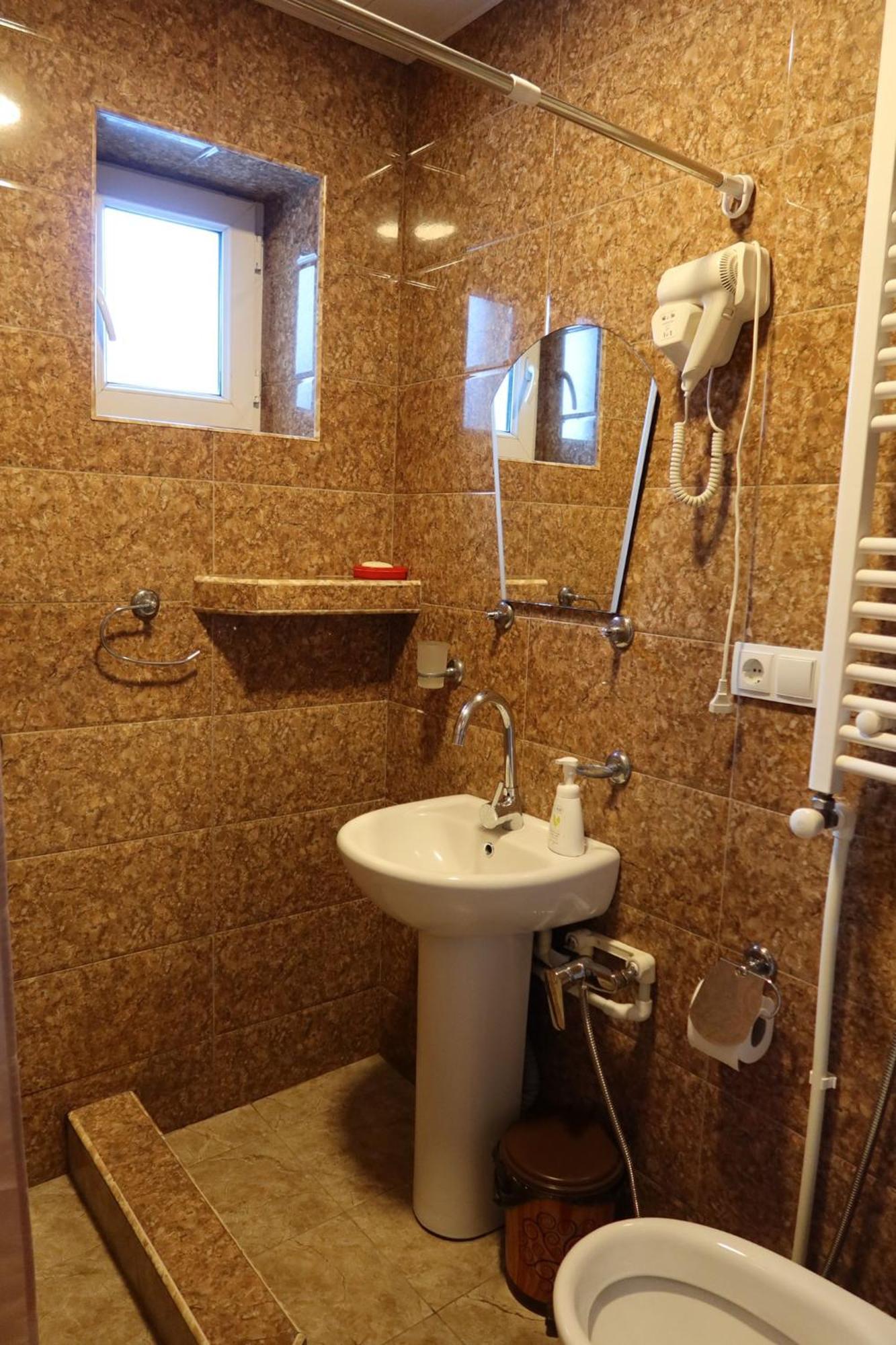 קזבגי Family Hotel 7 Sisters מראה חיצוני תמונה